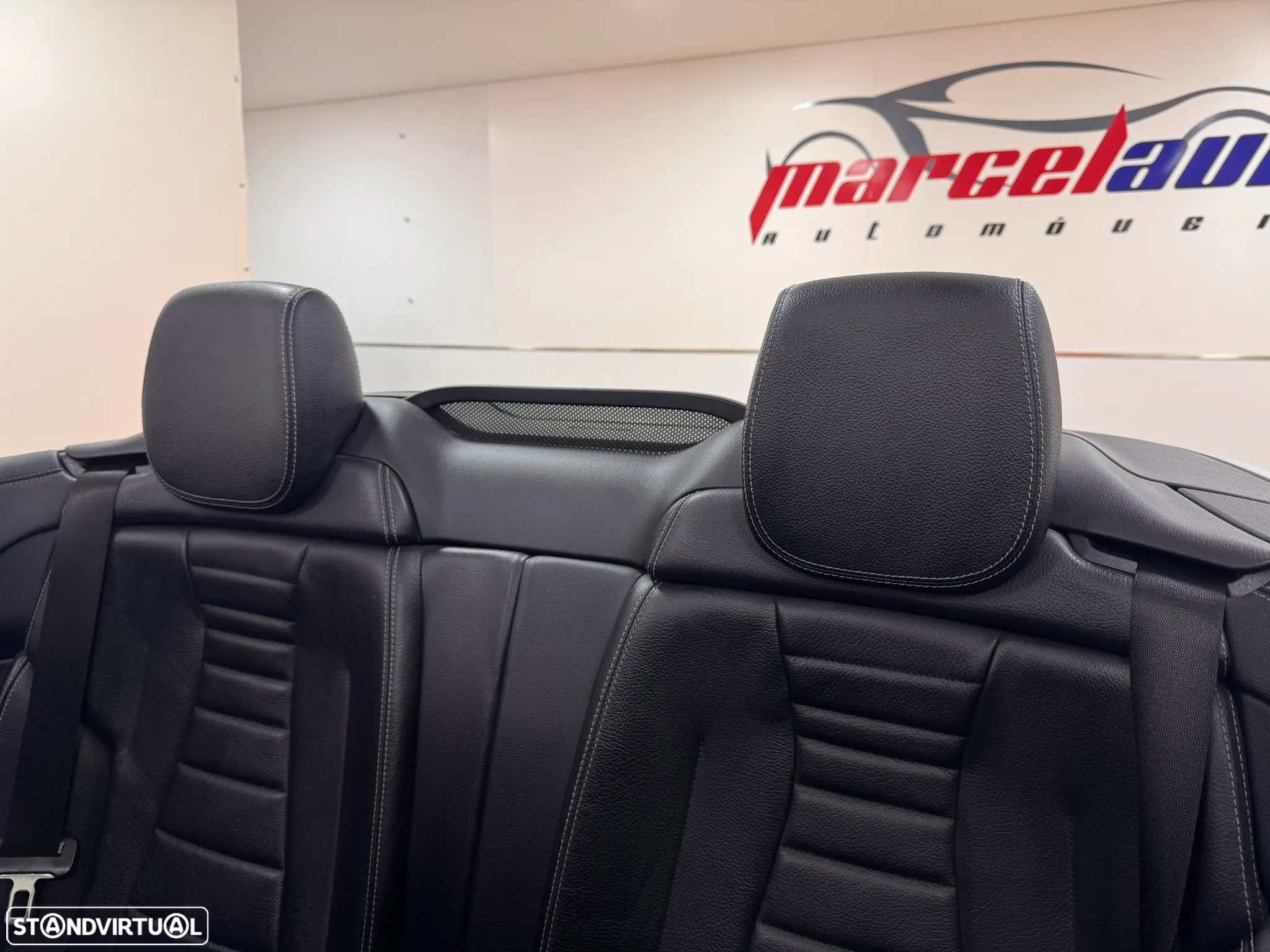 Mercedes-Benz E 220 d AMG Line - 54