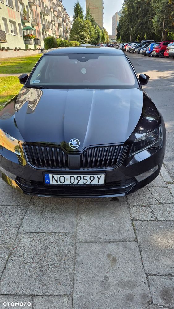 Skoda Superb 2.0 TSI L&K DSG - 5