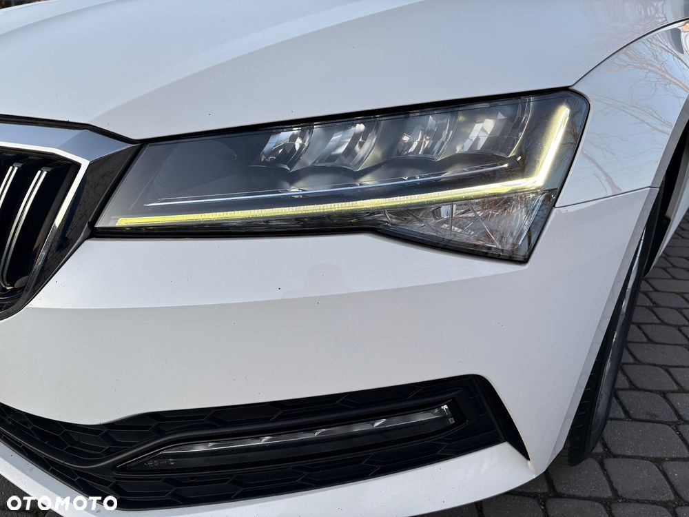 Skoda Superb 2.0 TDI Style - 8