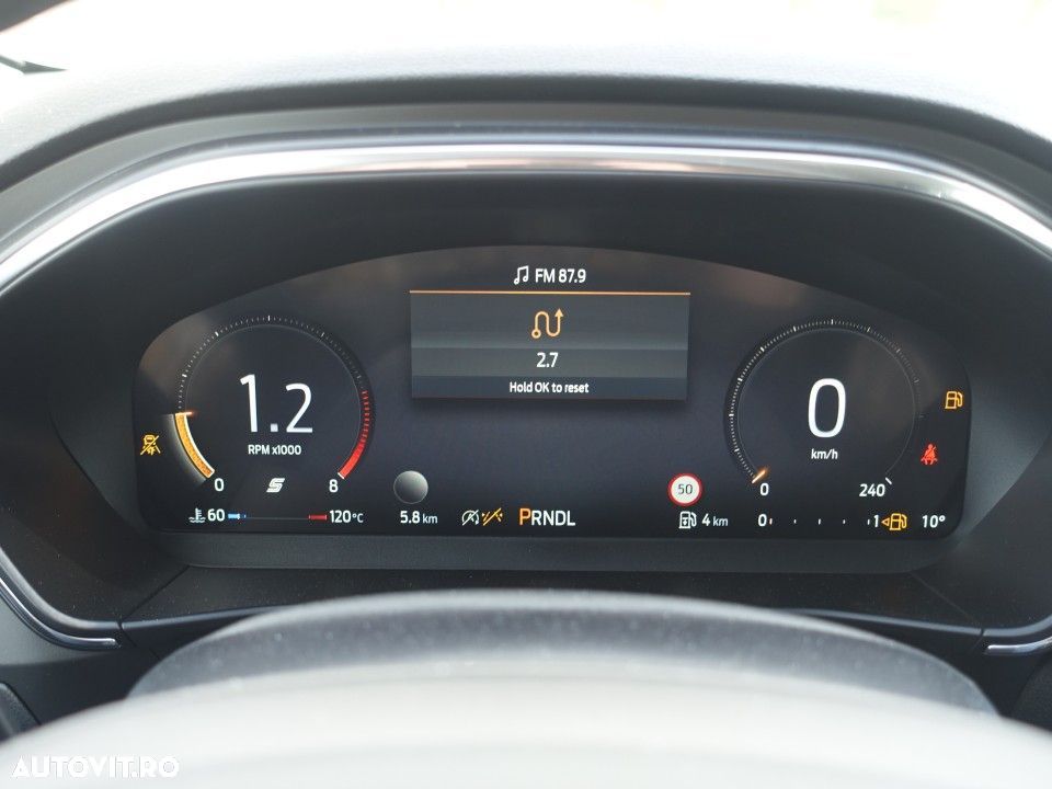 Ford Focus - 25