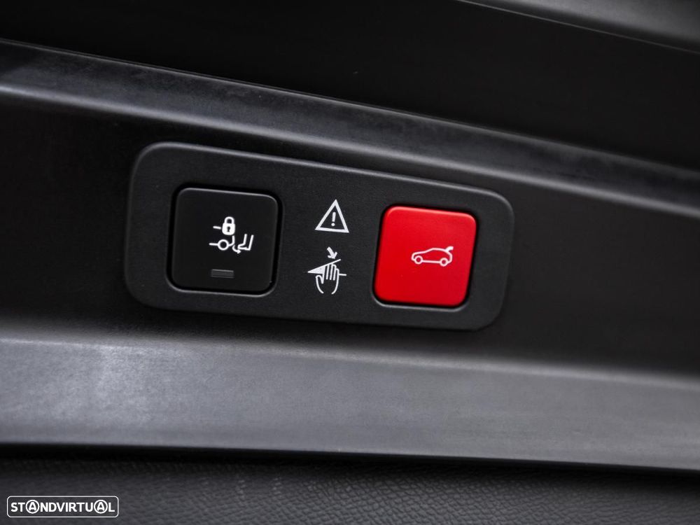 Peugeot 5008 1.2 PureTech GT EAT8 - 16