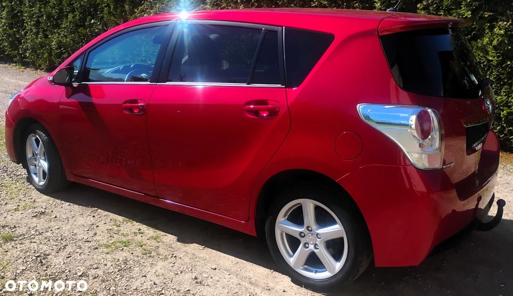Toyota Verso 2.0 D-4D Active - 6