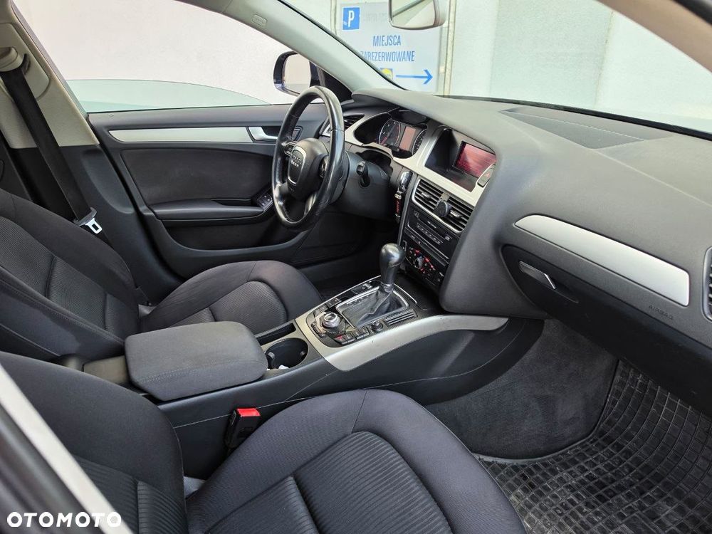 Audi A4 Avant - 9