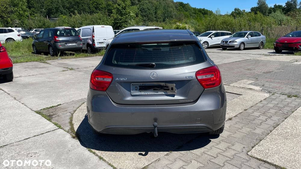 Mercedes-Benz Klasa A 180 CDI (BlueEFFICIENCY) - 5