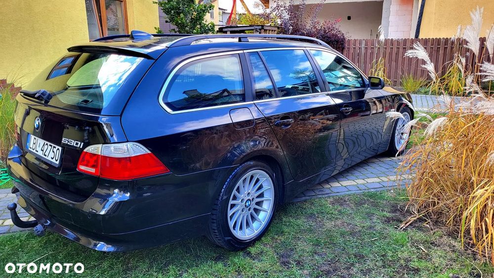BMW Seria 5 530i - 5