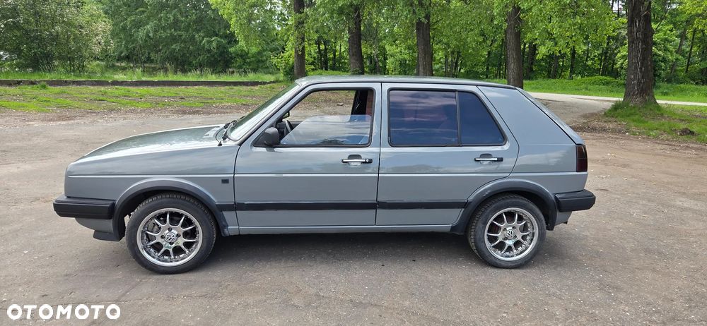 Volkswagen Golf 1.6 CL - 4