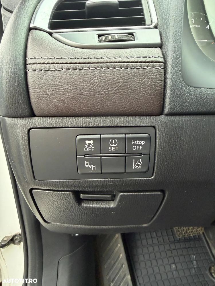 Mazda 6 CD175 AT Revolution Top - 16