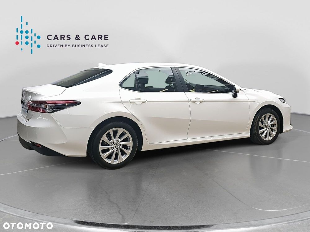 Toyota Camry 2.5 Hybrid Comfort CVT - 26