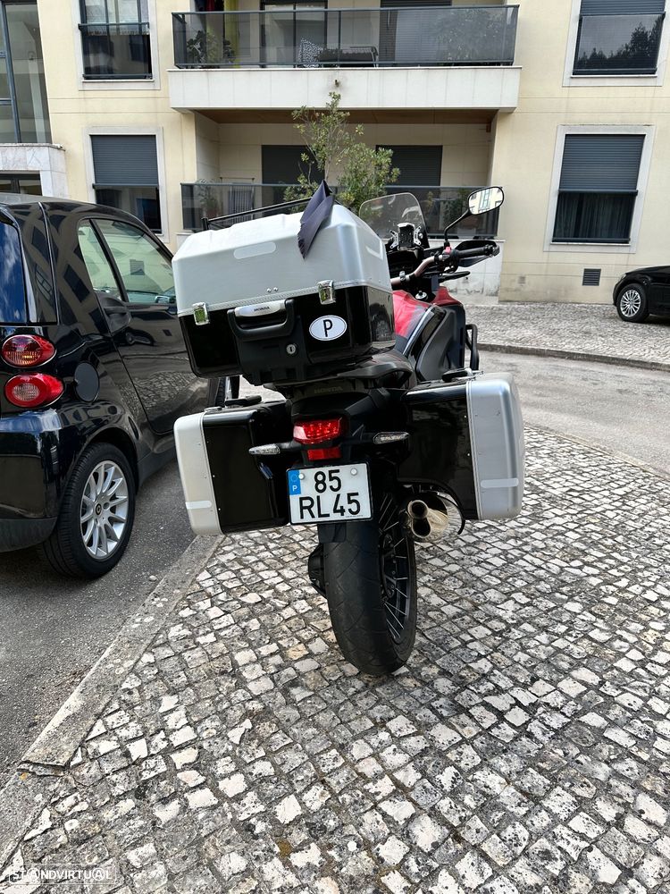 Honda VFR - 5