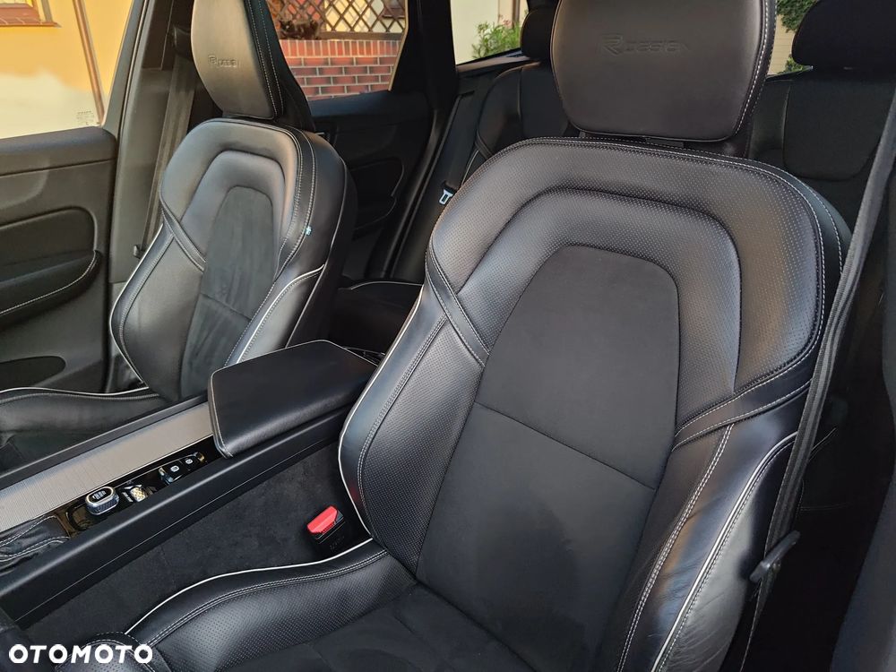 Volvo XC 60 T5 R-Design - 18
