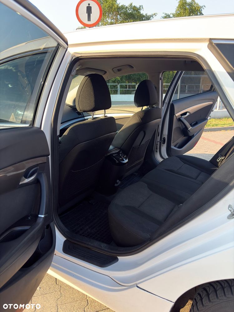 Hyundai i40 1.6 GDI Classic - 16