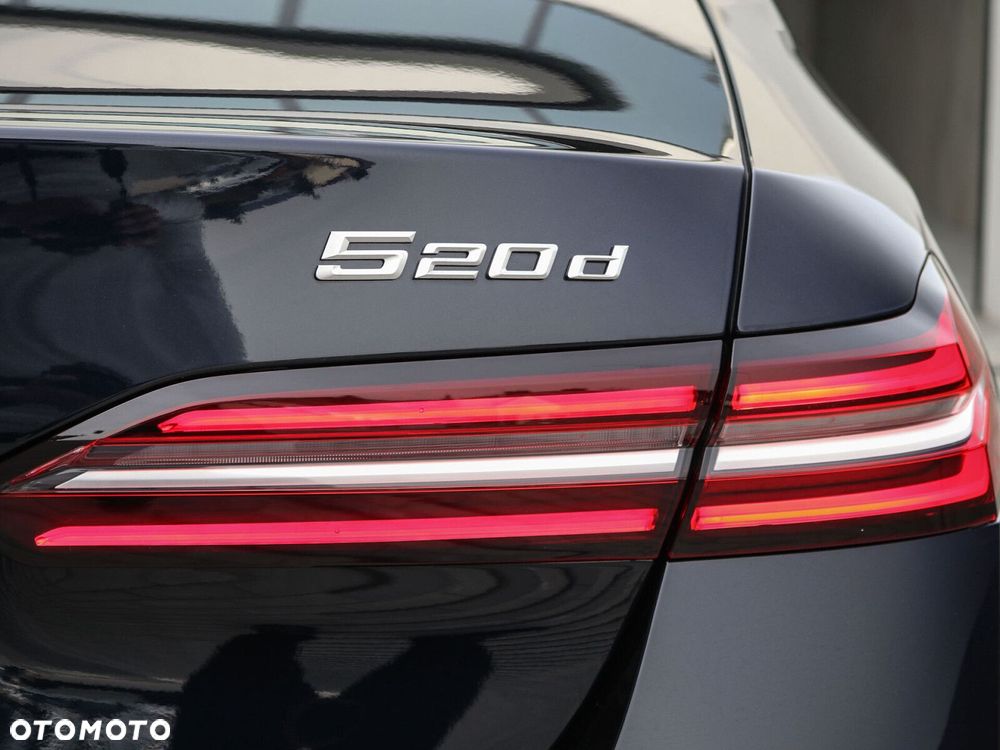 BMW Seria 5 - 12