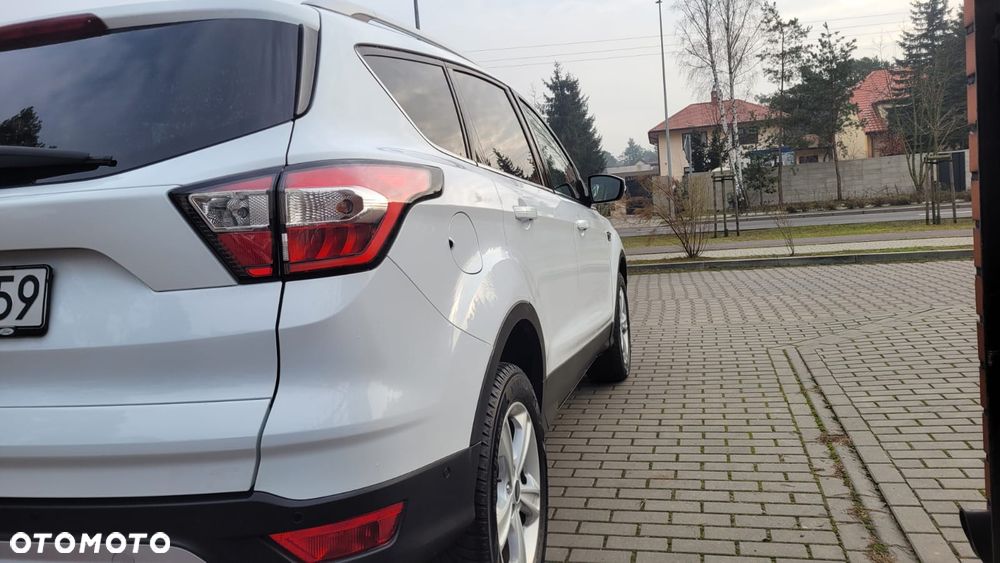 Ford Kuga 2.0 TDCi 4x4 Titanium - 11