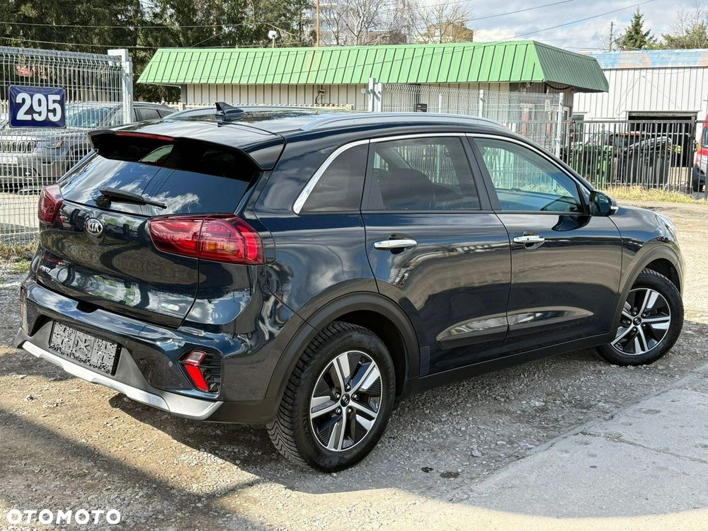 Kia Niro 1.6 GDI Hybrid M - 22