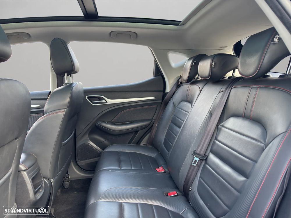 MG ZS 1.0 T-GDI Luxury - 12