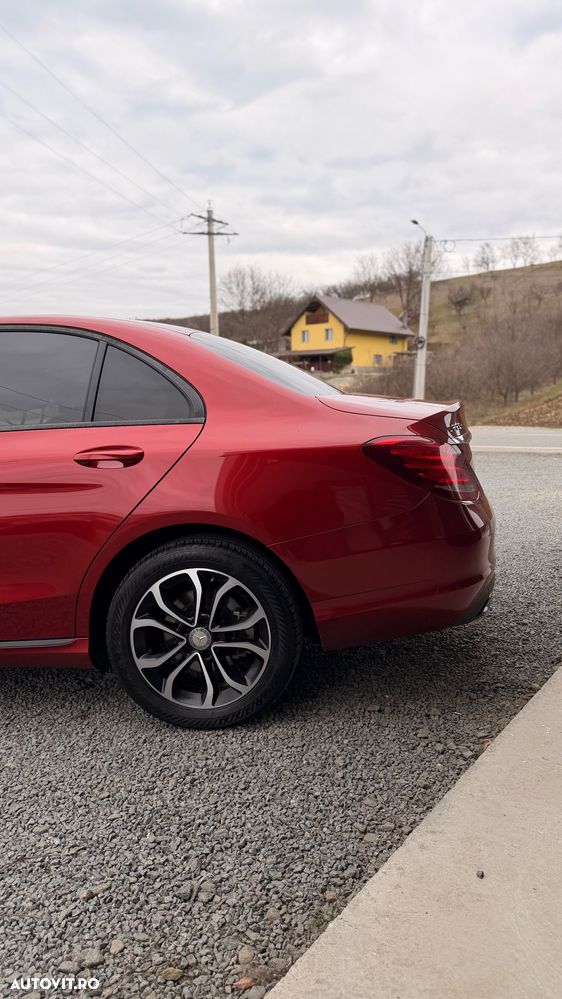 Mercedes-Benz C 220 d 4Matic 7G-TRONIC Avantgarde - 29