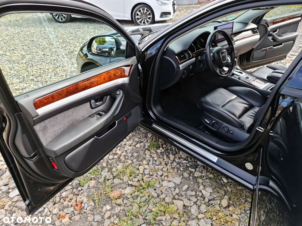 Audi A8 4.2 FSI L Quattro - 5