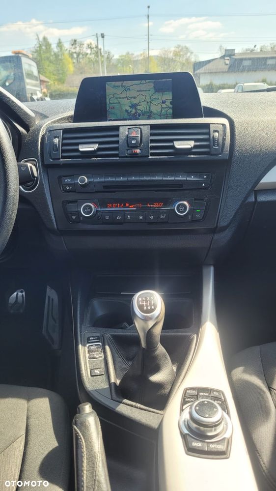 BMW Seria 1 116d EfficientDynamics Edition - 17