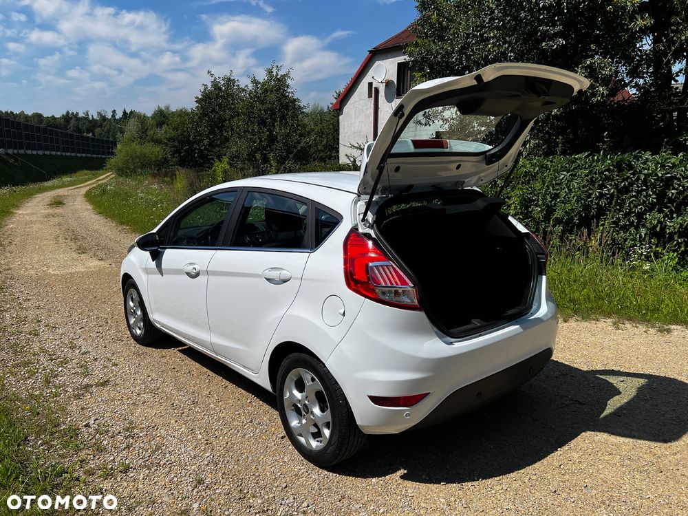 Ford Fiesta 1.0 Titanium EU6 - 21