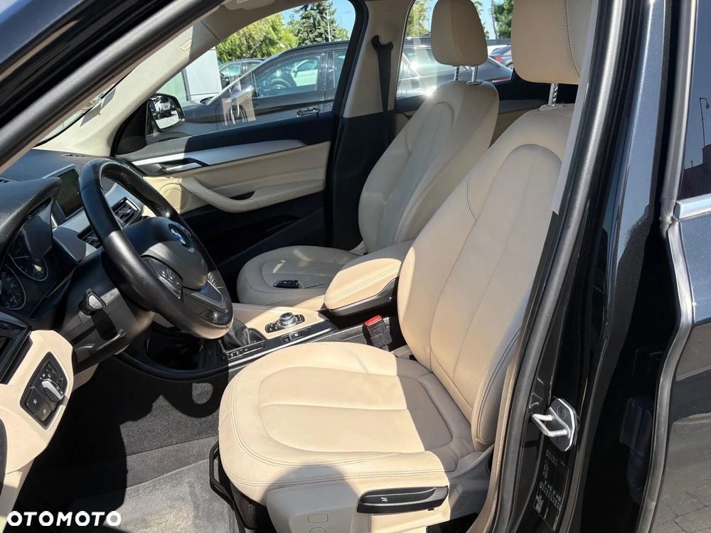 BMW X1 - 11