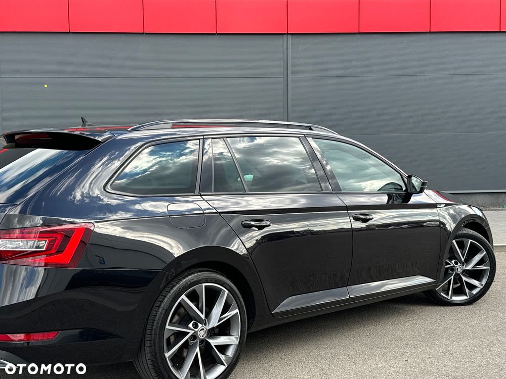 Skoda Superb 2.0 TDI Sportline DSG7 - 20