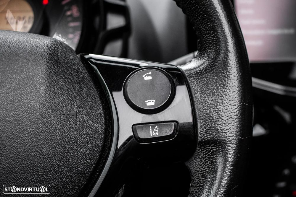 Peugeot 108 1.2 PureTech Top! Roland Garros - 14