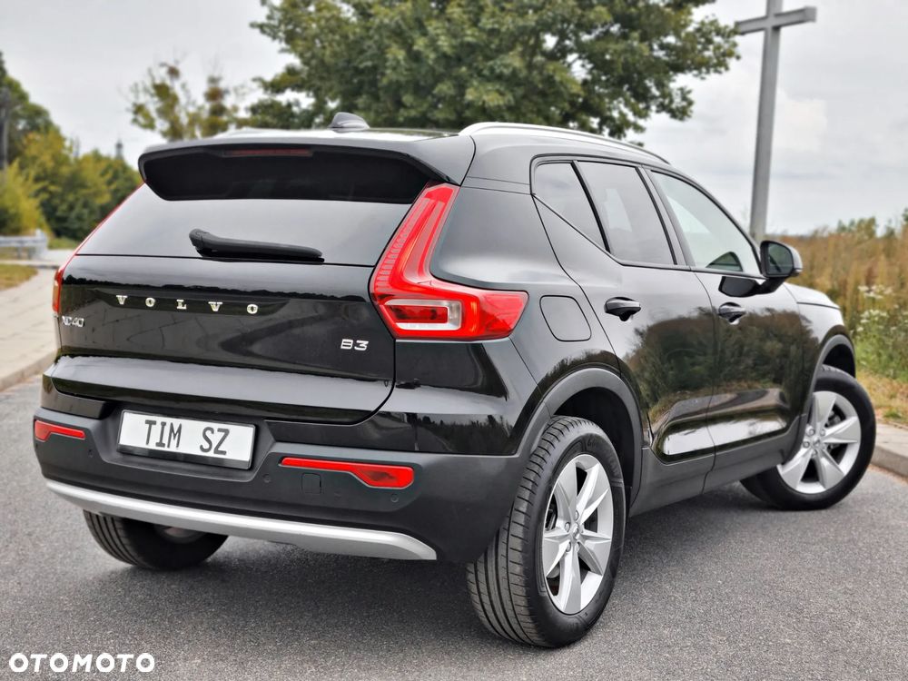 Volvo XC 40 B3 B DKG Ultra Black Edition - 15