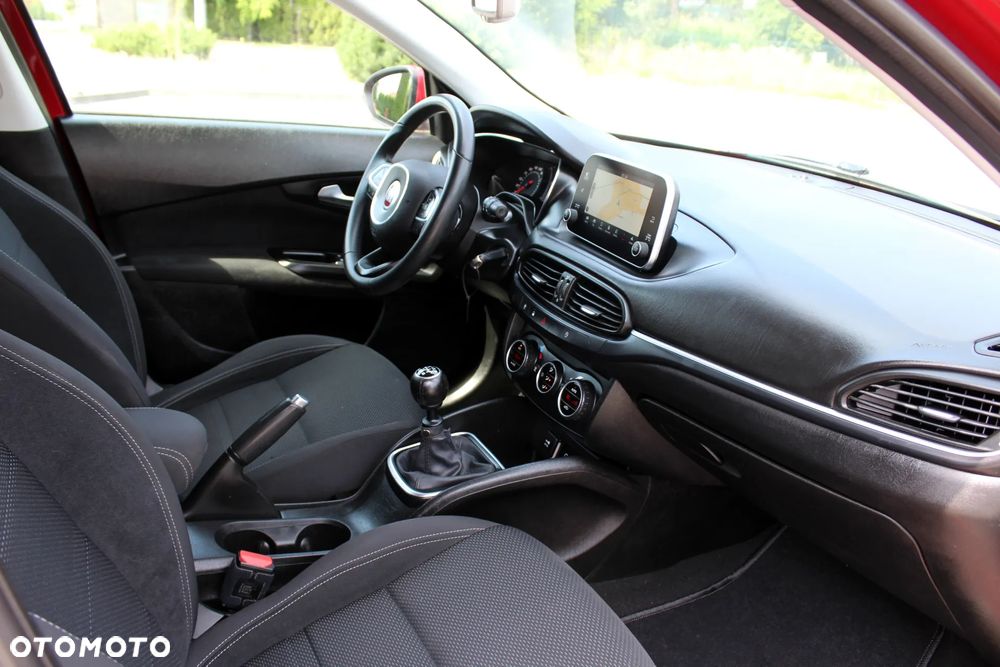 Fiat Tipo 1.4 T-Jet Lounge - 16