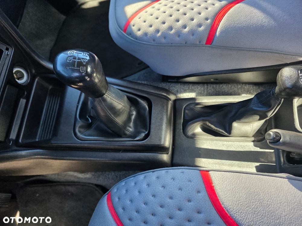 Mitsubishi Pajero Pinin 1.8 - 26