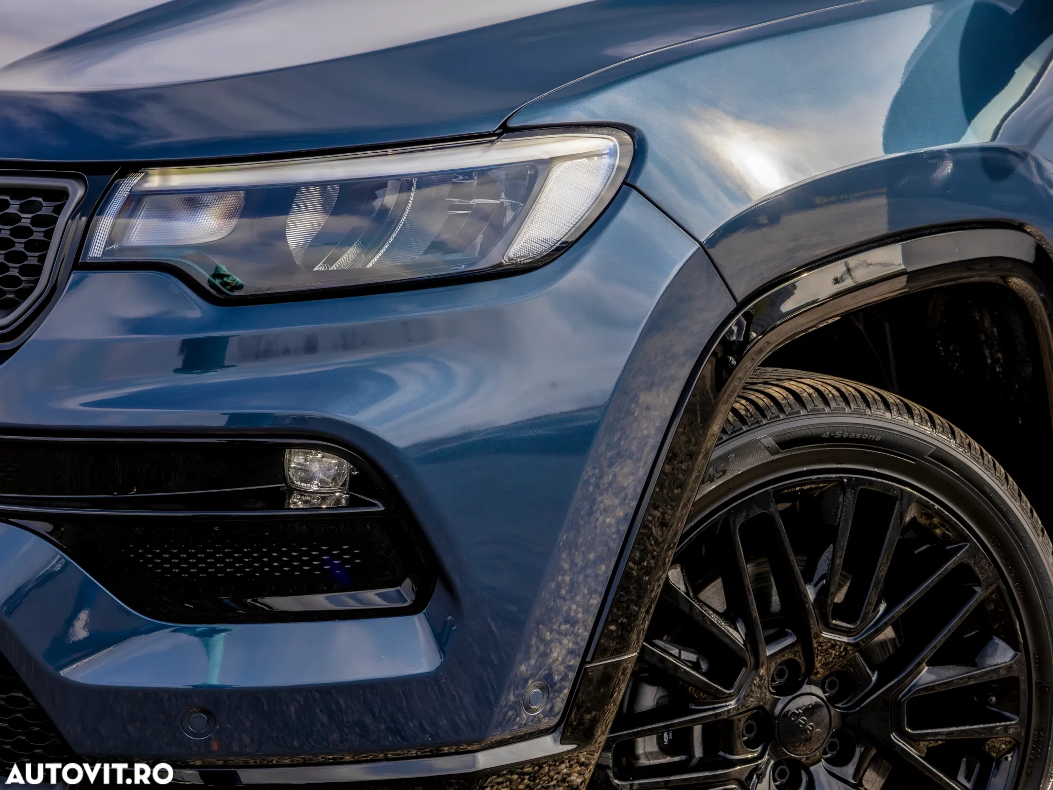 Jeep Compass 1.3 T-GDI 4xe PLUG-IN HYBRID Automatik S - 12