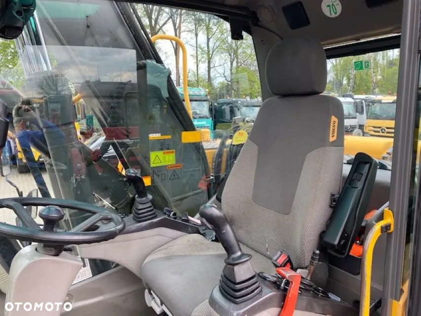 Volvo EW 160 C koparka kołowa 18 ton, z Niemiec - 20