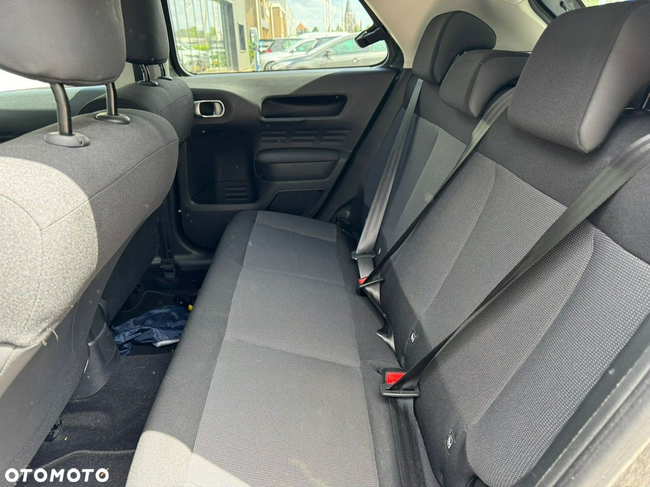 Citroën C4 Cactus - 12
