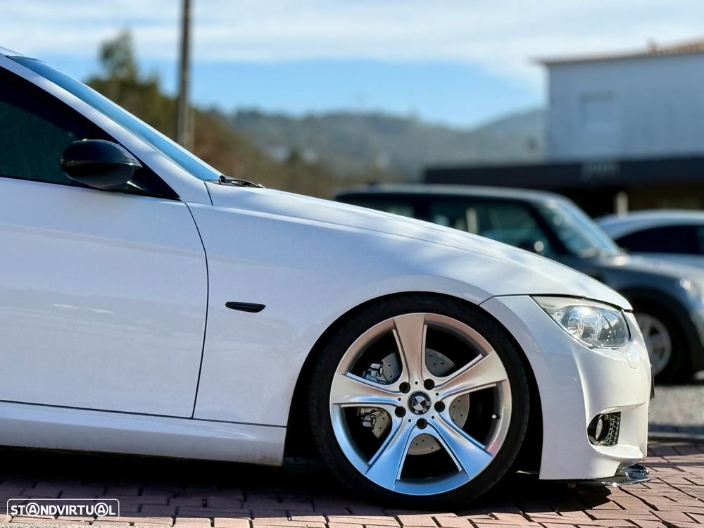 BMW 320 d Coupe Edição M - 9