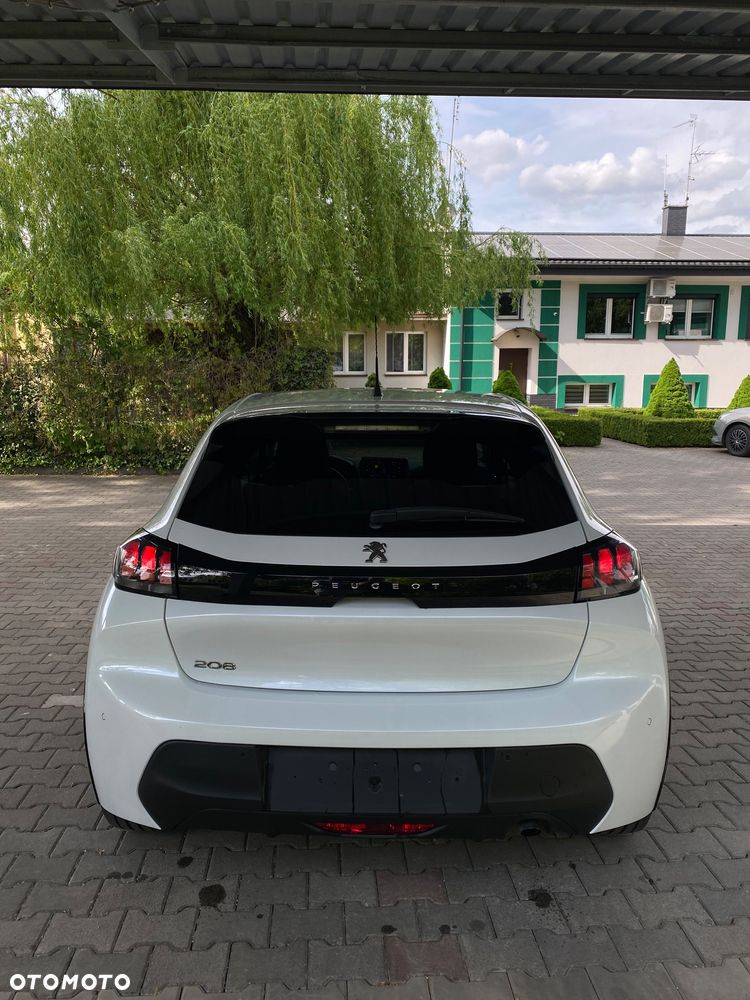 Peugeot 208 PureTech 100 EAT8 GT - 4