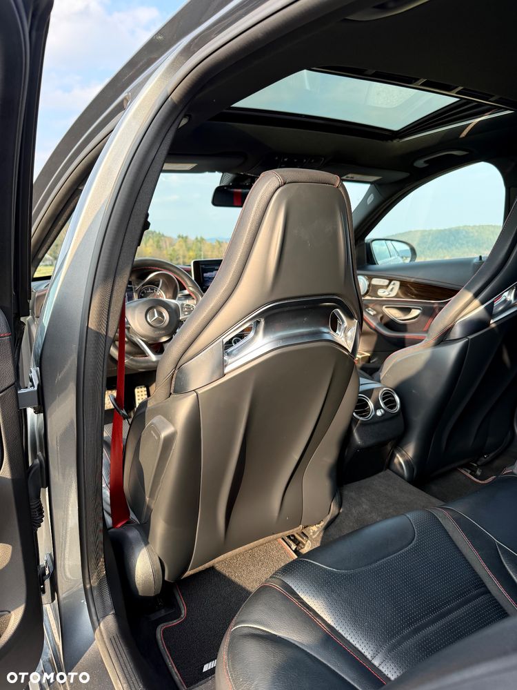 Mercedes-Benz Klasa C AMG 43 4-Matic - 15