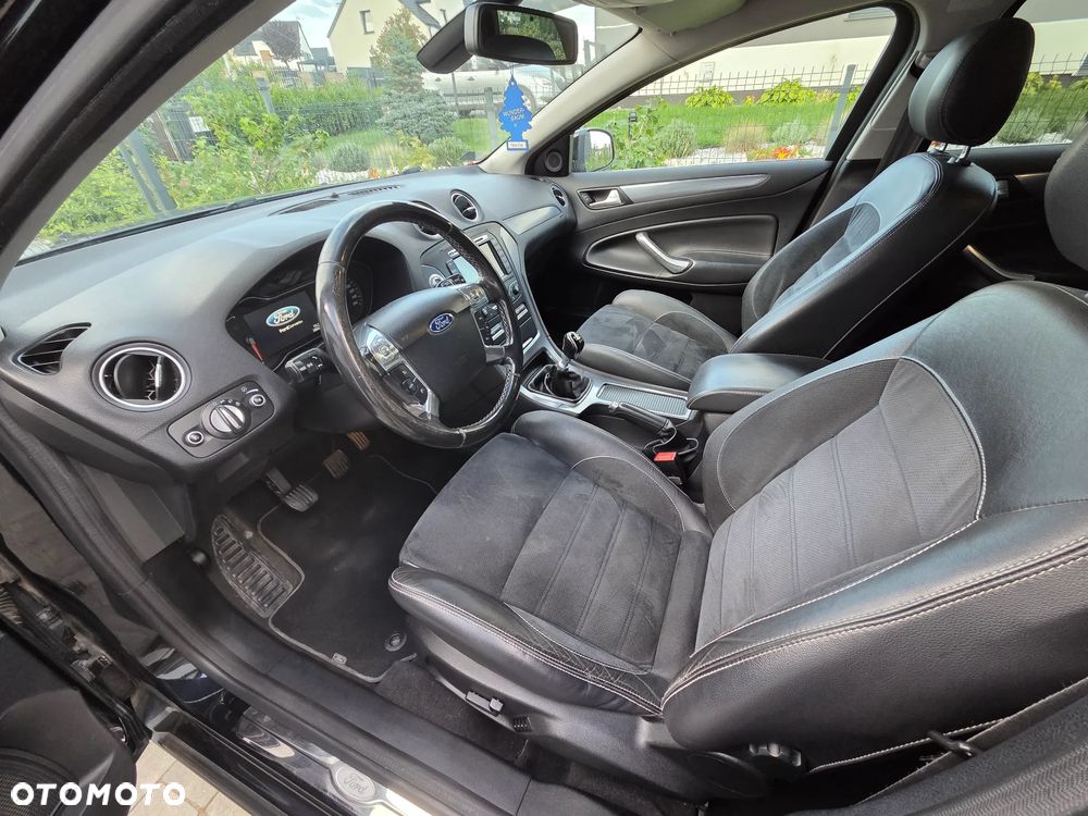 Ford Mondeo 2.0 TDCi Titanium - 9
