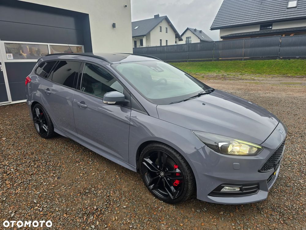 Ford Focus 2015 photo 4