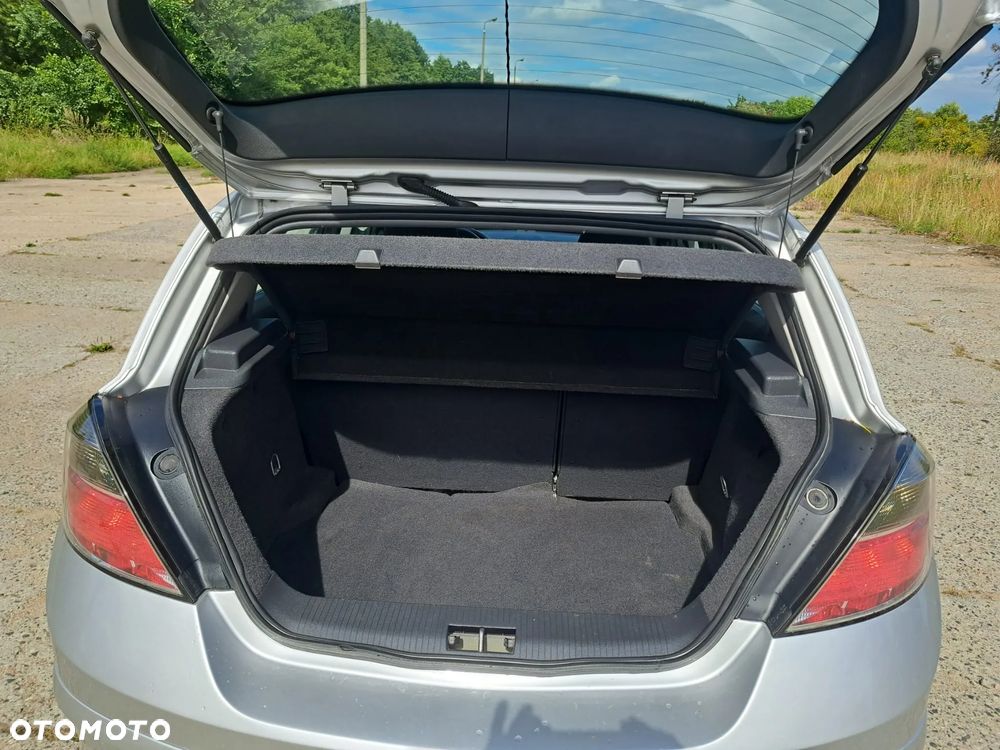 Opel Astra 1.6 Edition Sport - 15
