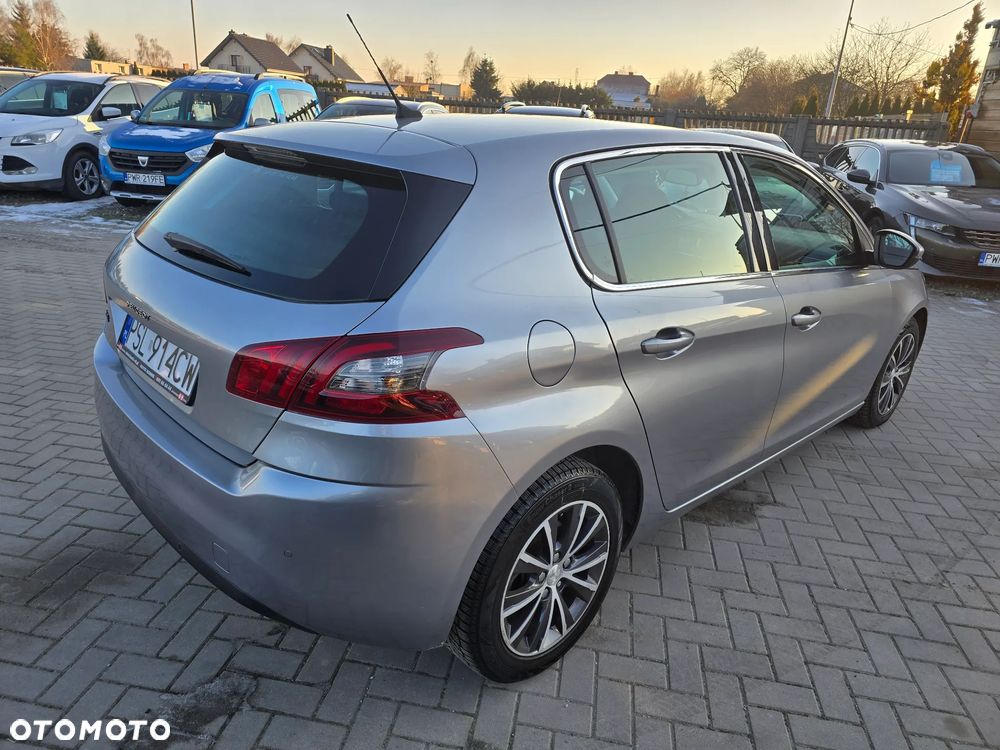 Peugeot 308 - 4