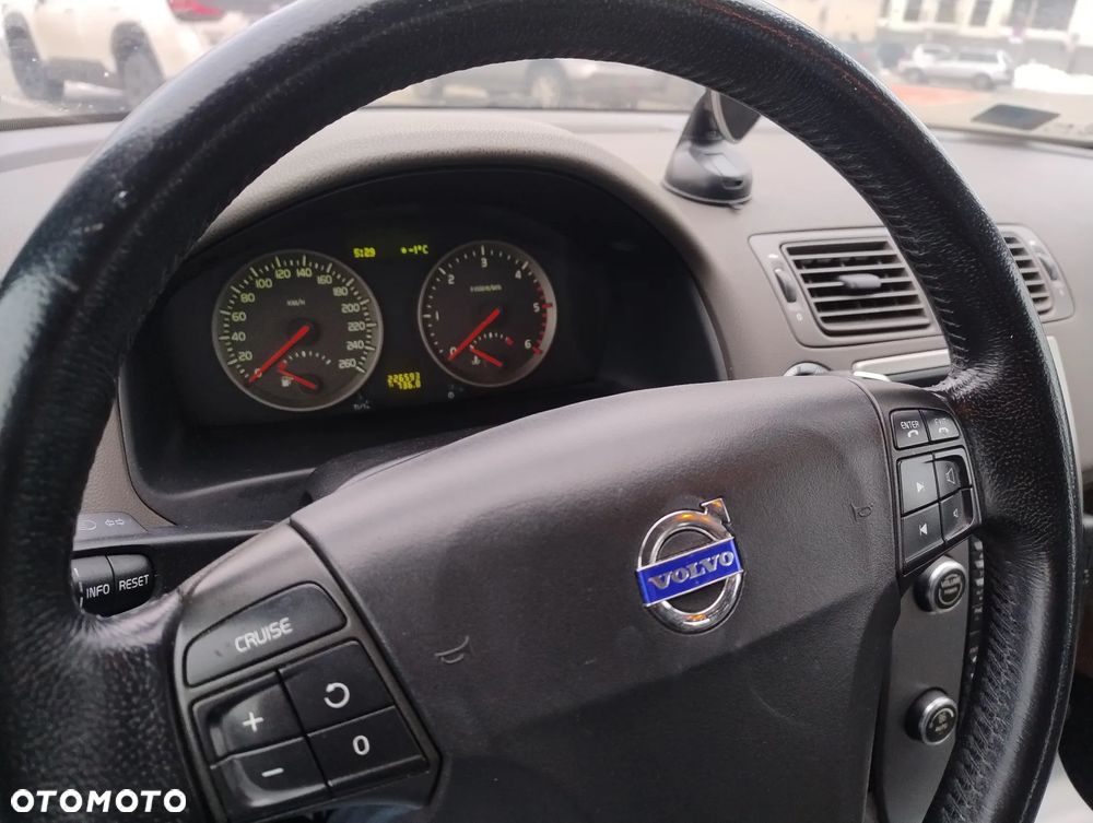 Volvo V50 1.6D Momentum - 12