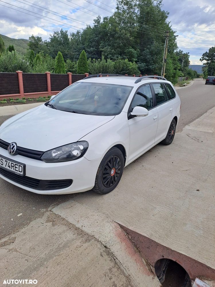 Volkswagen Golf 1.6 TDI DPF Trendline - 4