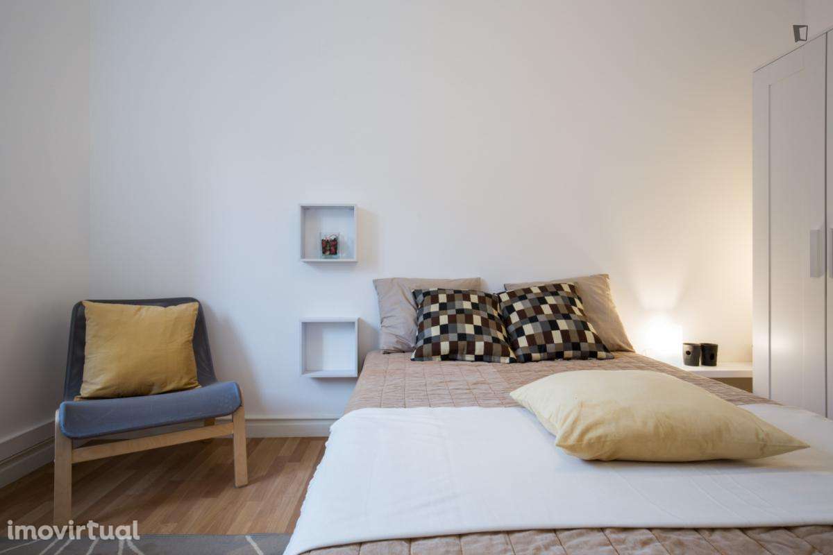 Quarto - localizado em Oeiras Lisbon - Grande imagem: 3/19