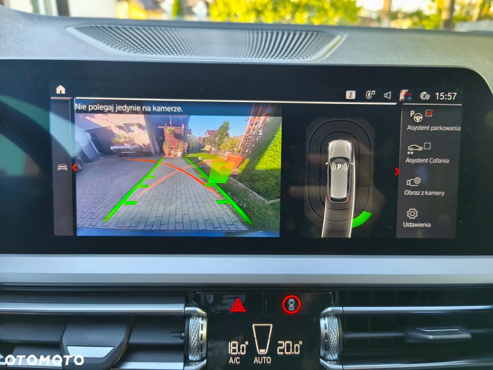 BMW Seria 3 318i - 21