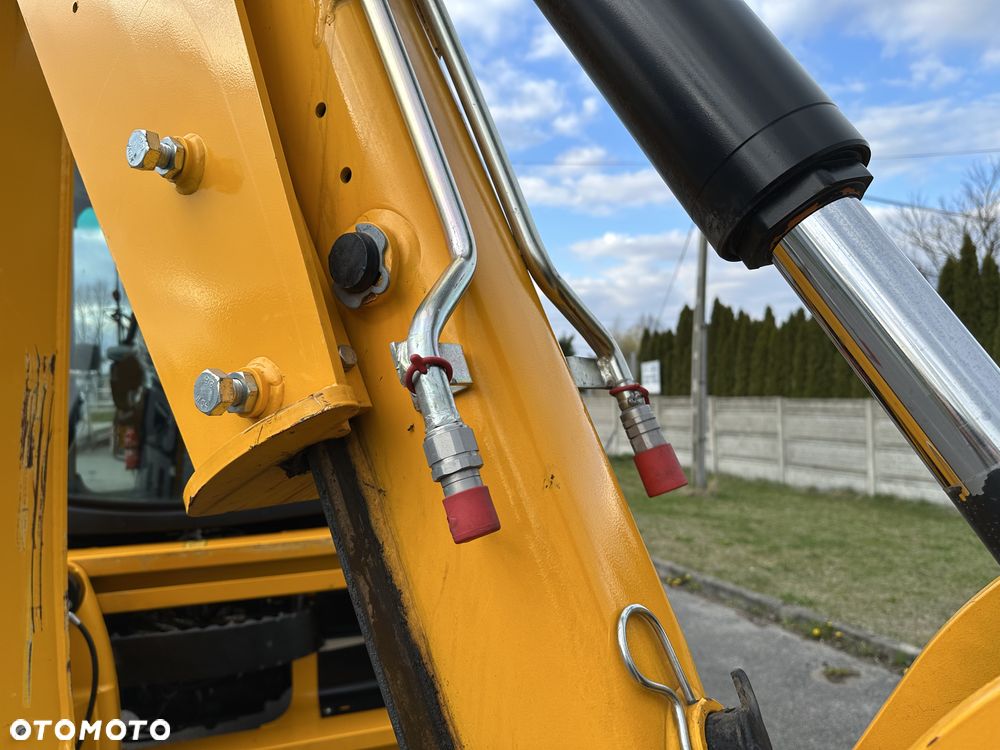 JCB 3CX PLUS AEC 300Mth Salon PL - 23