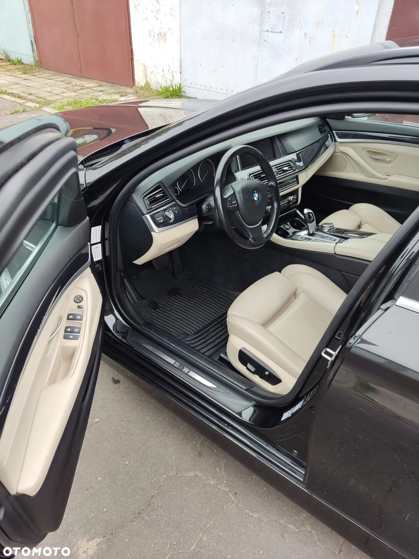 BMW Seria 5 520d xDrive - 5