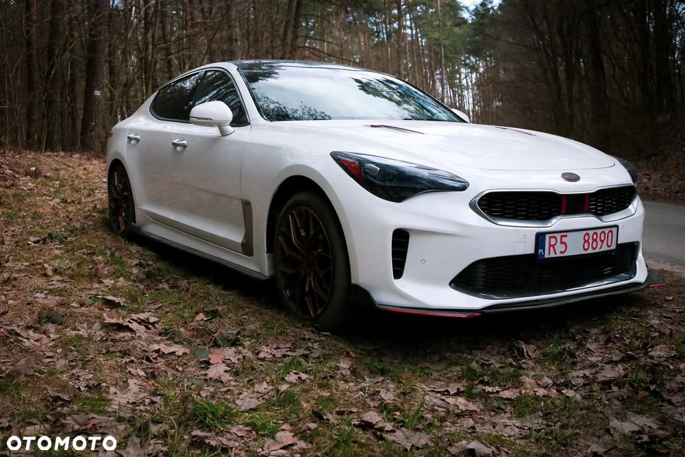 Kia Stinger 2.0 T-GDI GT Line - 17