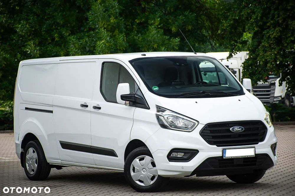 Ford Transit Custom - 11
