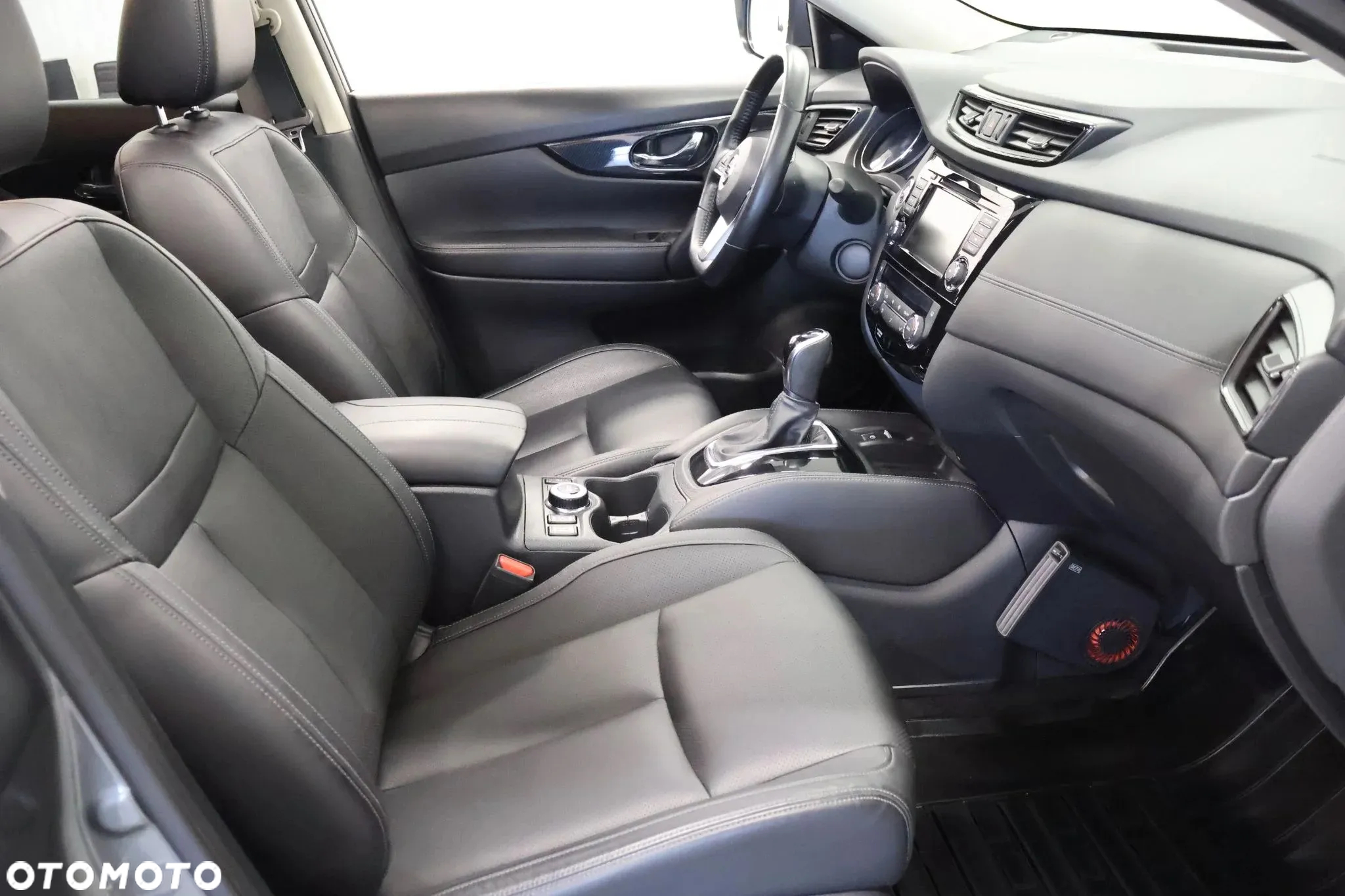 Nissan X-Trail 1.7 dCi Tekna 4WD Xtronic - 13