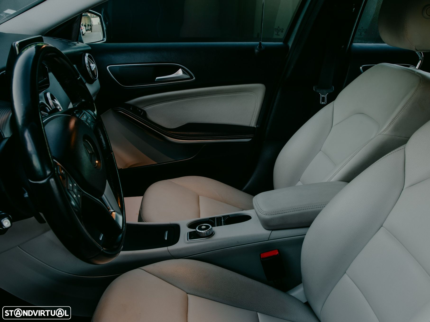 Mercedes-Benz GLA 200 CDi Urban Aut. - 8