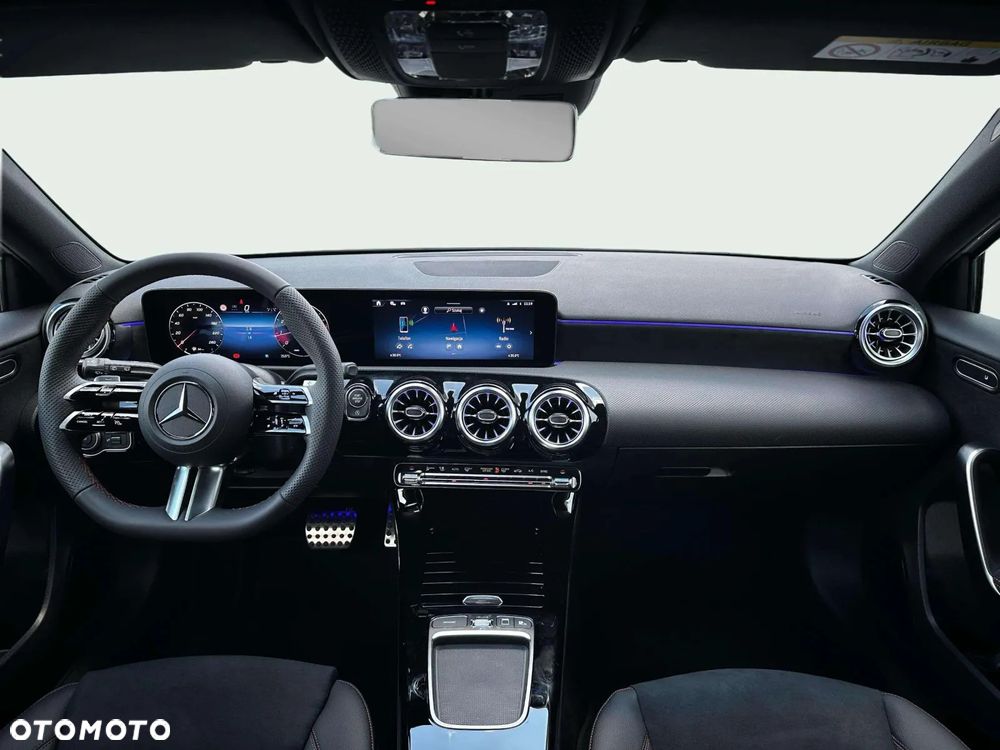 Mercedes-Benz Klasa A 180 AMG Line 7G-DCT - 15